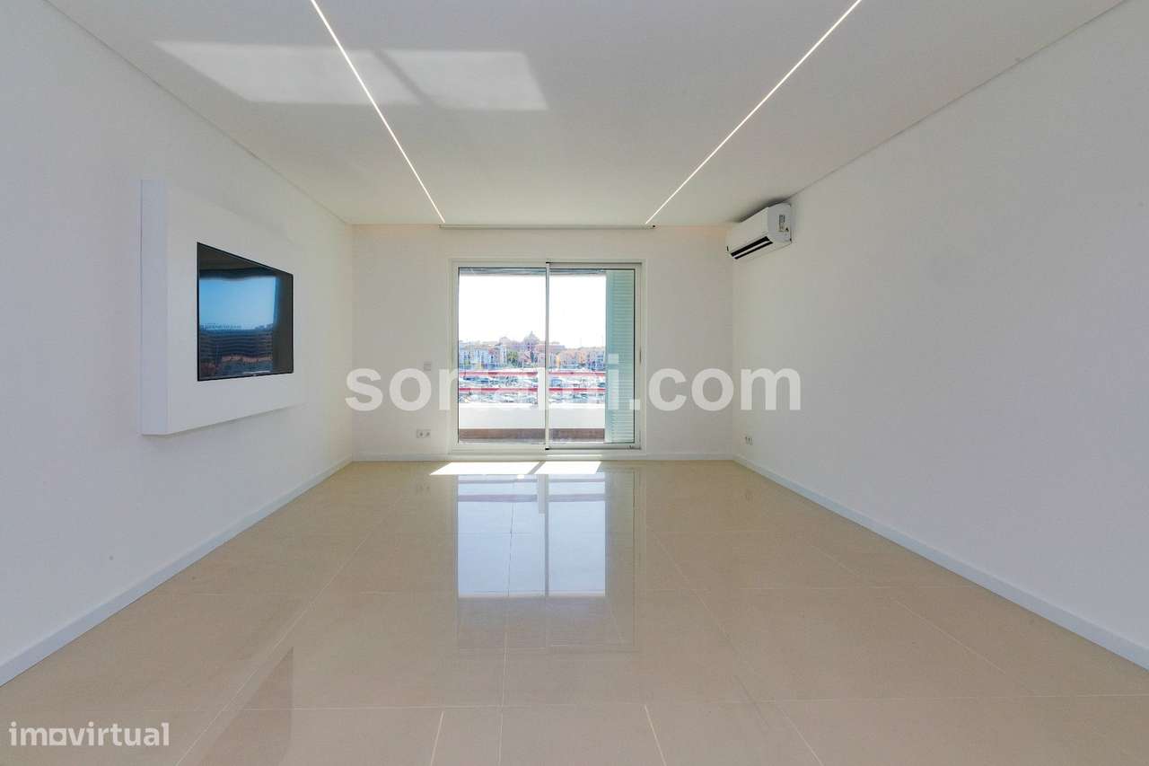 Apartamento T1+1 Venda em Quarteira,Loulé-8