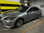 Lexus ES 300h Prestige - 11