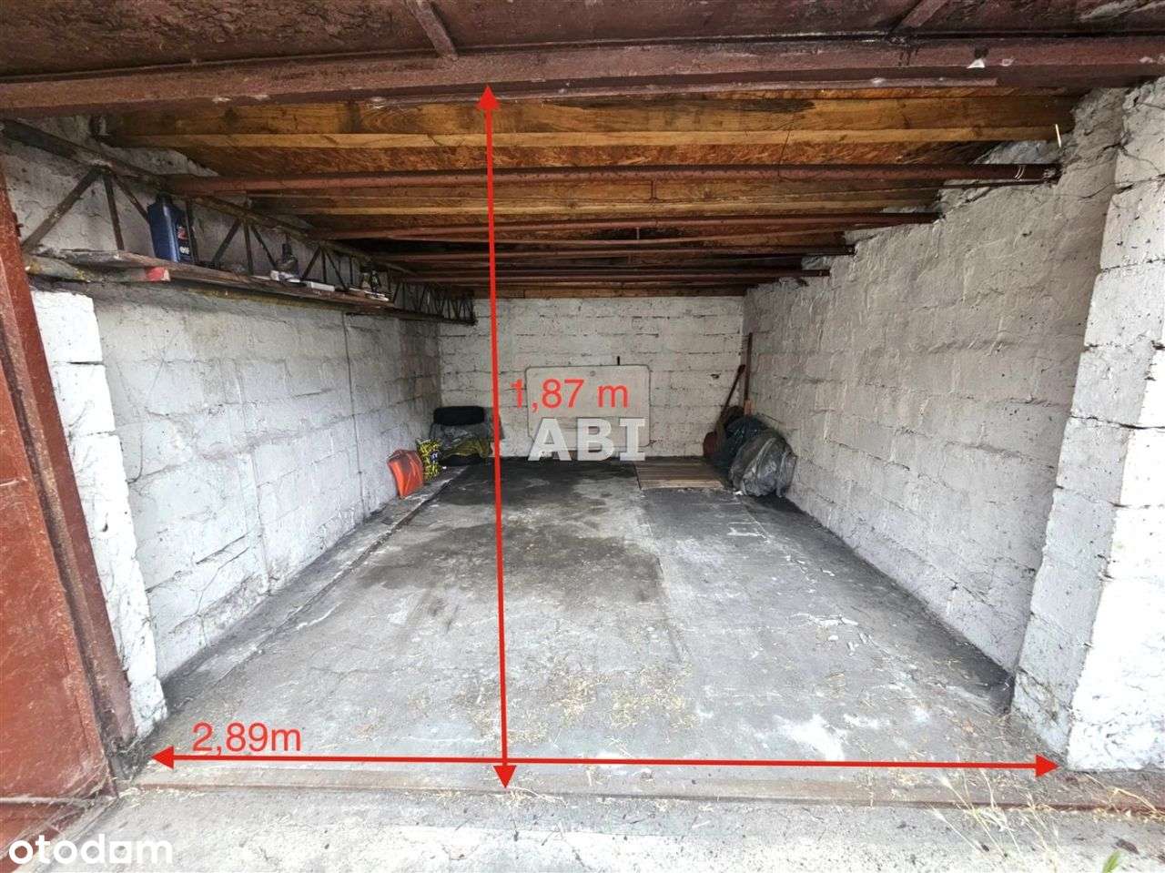 Garaż odstępne - Pełny obrazek: 1/1