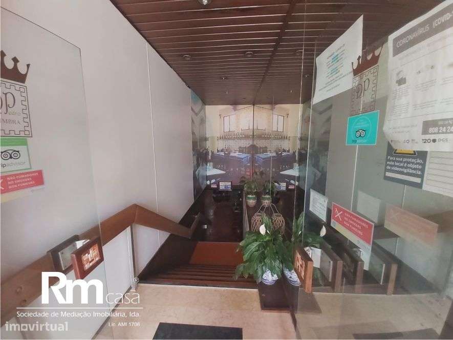 excelente prédio na Av. Emidio Navarro, junto ao Parque da Cidade-6