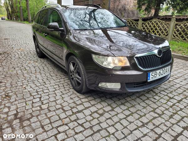 Skoda Superb 2.0 TDI Elegance - 24