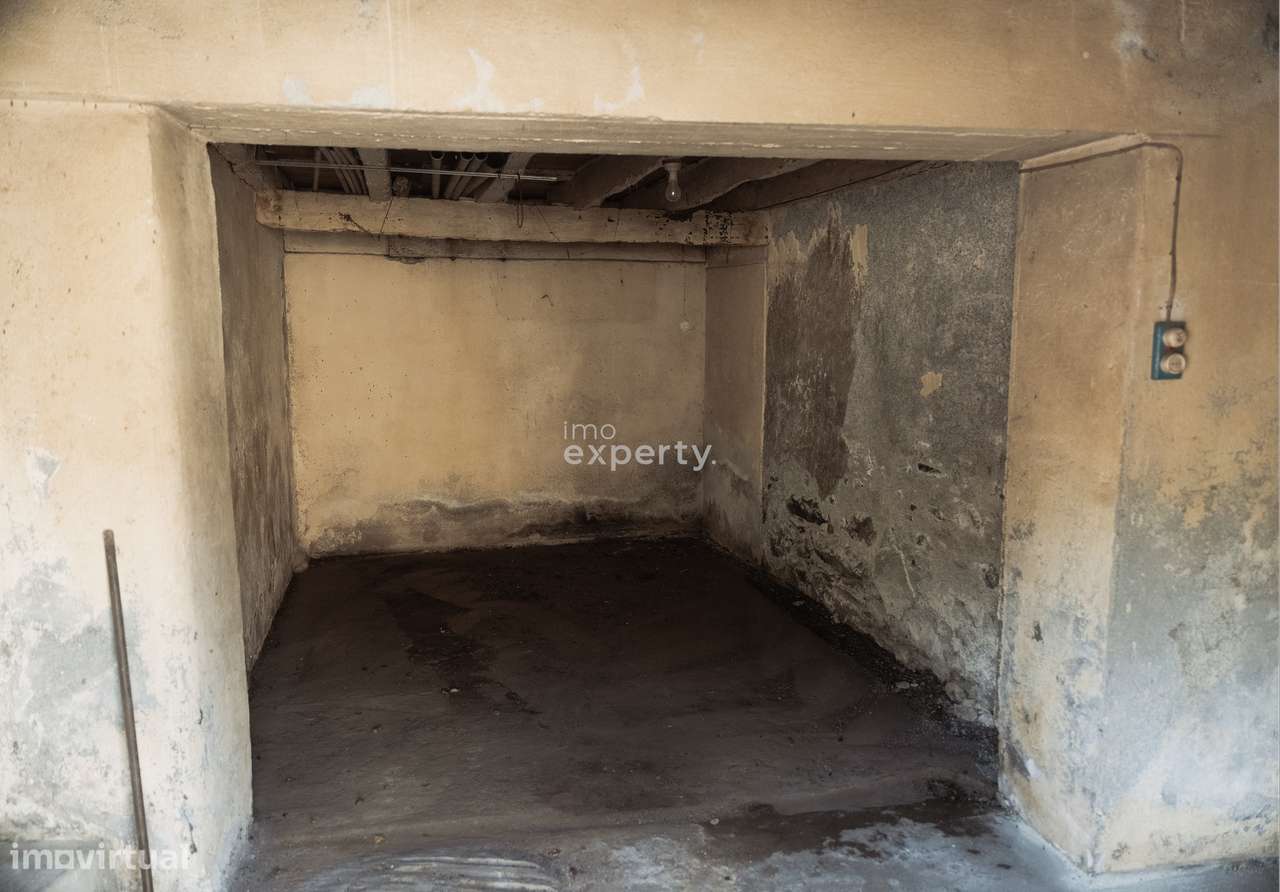 Edifício histórico com projeto aprovado no coração do Funchal-46