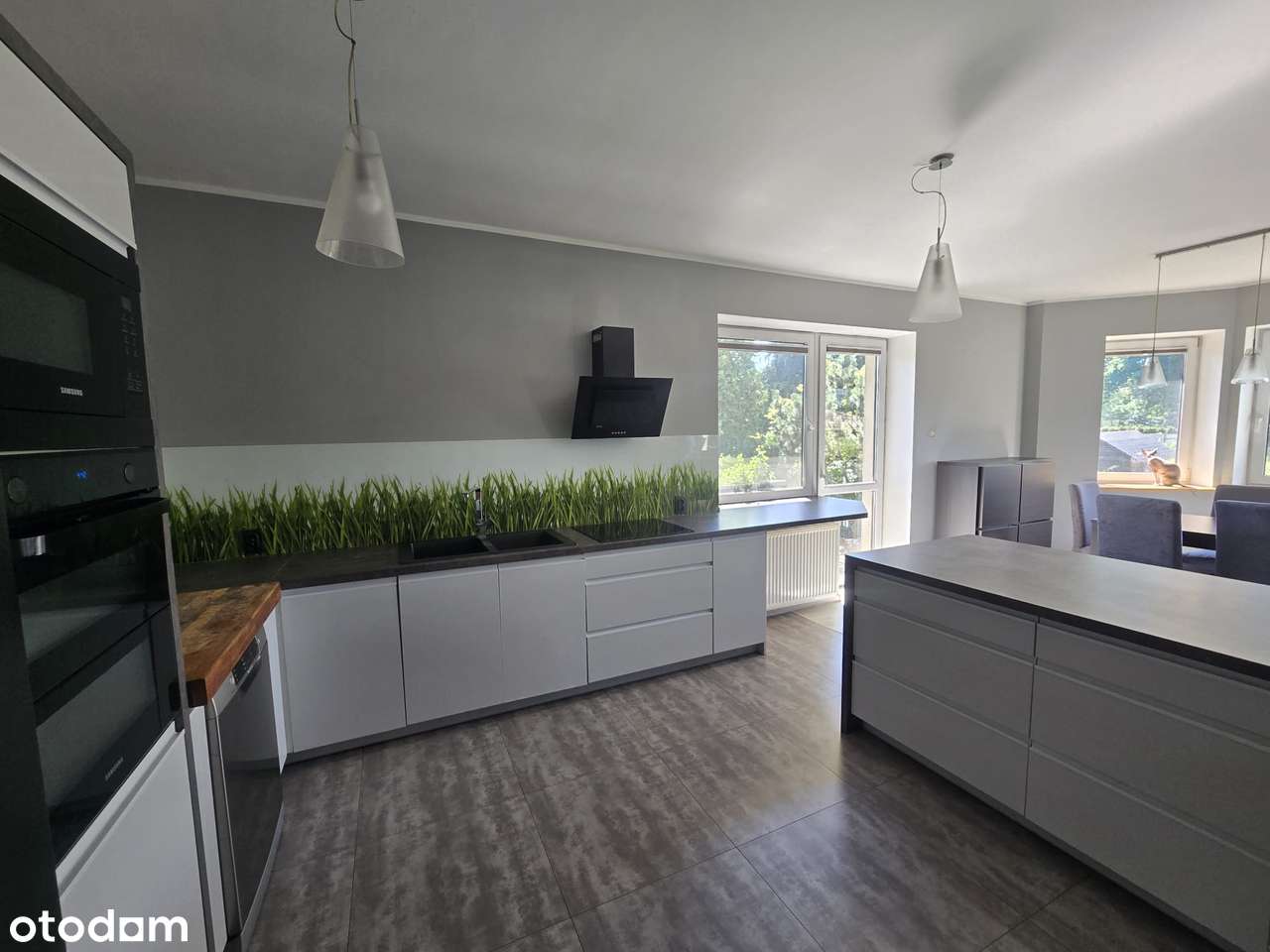 Mileszki. Większy dom 320 m2 - na cele mieszkalne lub komercyjne-8