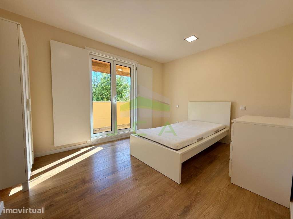 Apartamento T6 no centro de Leiria-5