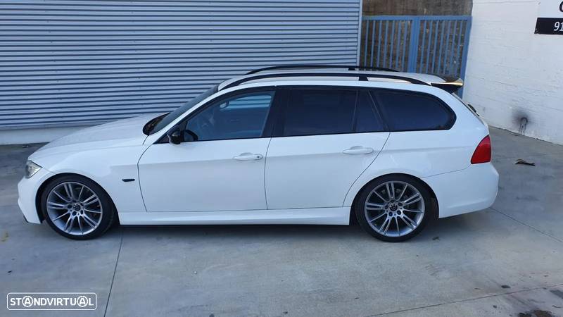 BMW 318 d Touring Pack M - 16