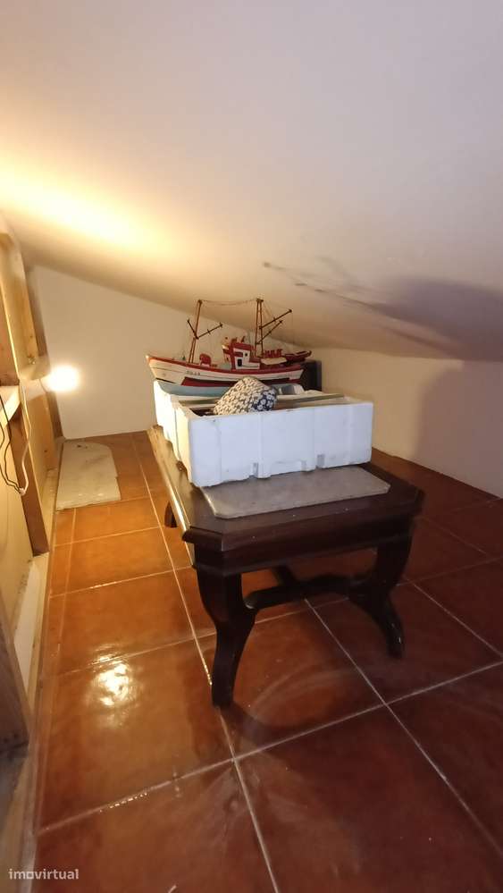 T3 com Arrecadação e Terraço, Pronto a habitar-36