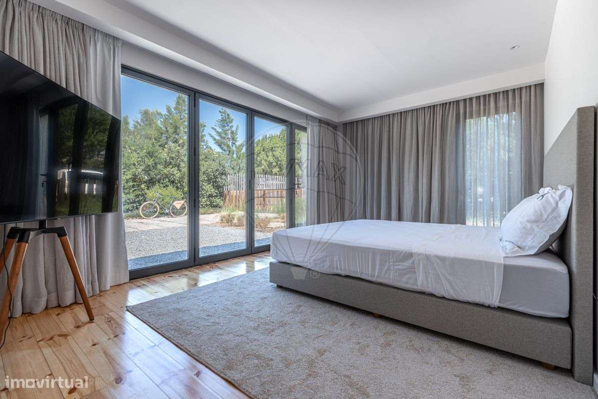 Moradia T4 para venda-27