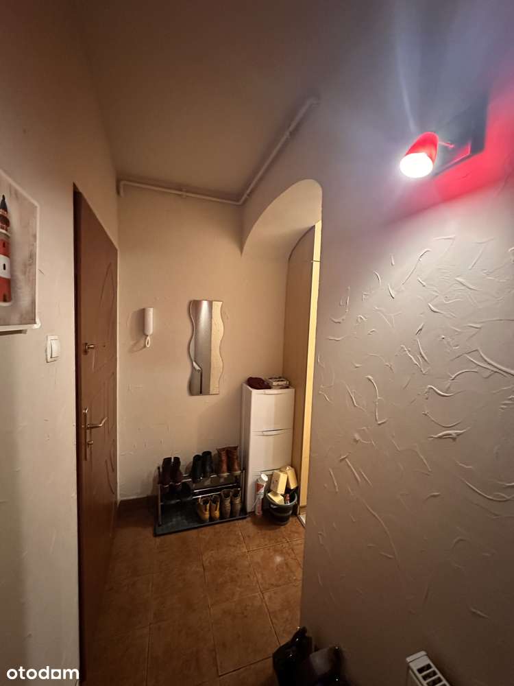Dwupokojowe mieszkanie z balkonem i garażem-9