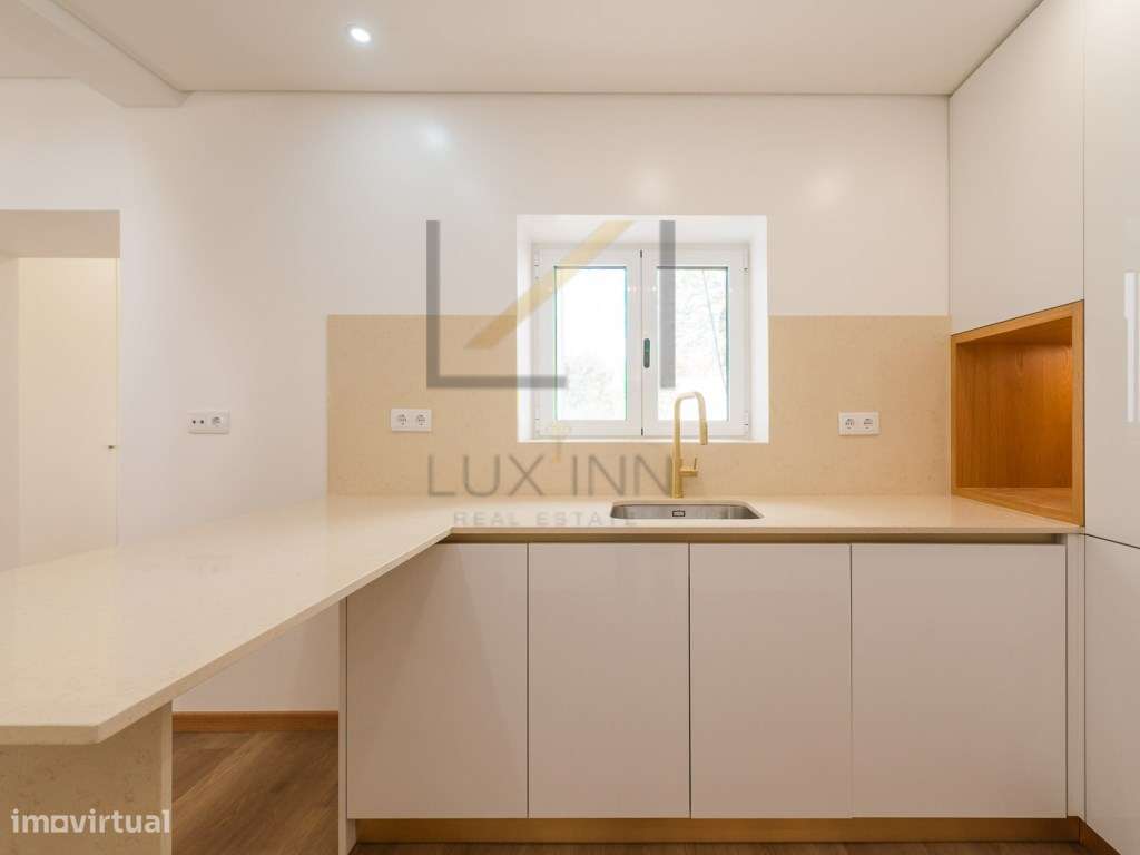 Moradia T5 Recuperada com Piscina, 2 Suítes e Garagem - Lote Isolad...-40