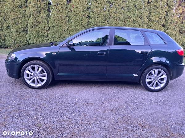 Audi A3 1.6 Sportback Ambiente - 33