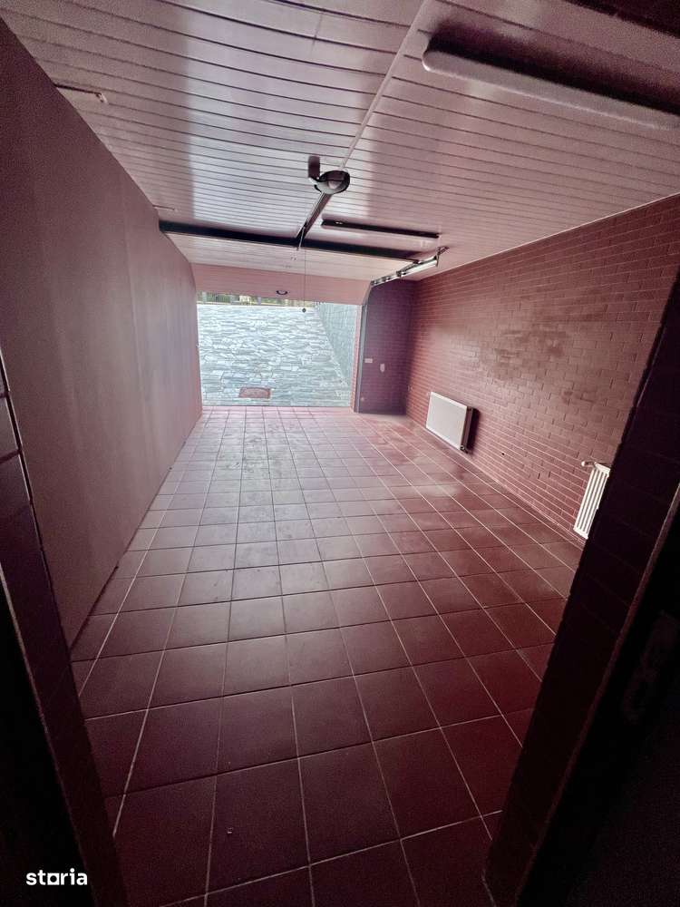 Spatii de  Birouri Subcetate de Vanzare ! - Imagine principală: 4/13