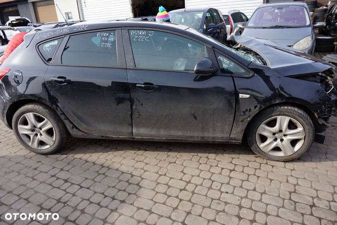 OPEL ASTRA IV J 5D HB 2011 Z22C 1.7 CDTI A147DTJ 110KM M32W365 CZARNY na części - 6