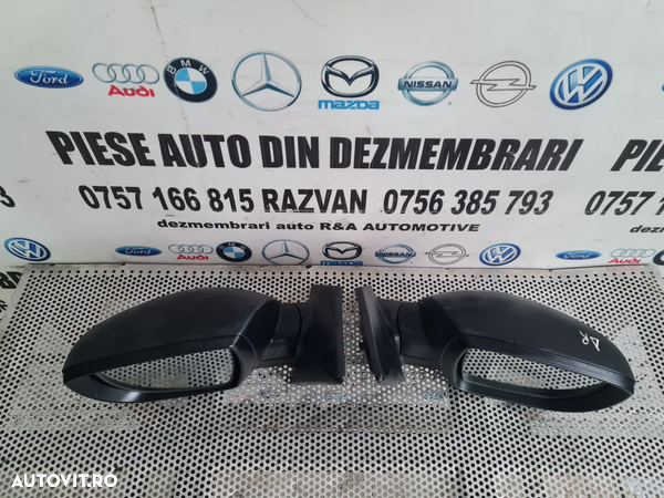 Oglinzi Oglinda Stanga Dreapta Electrica Incalzita Hyundai IX35 An 2009-2010-2011-2012-2013-2014-2015 Volan Stanga Model Fara Semnalizare Dezmembrez Hyundai IX35 2.0 Benzina 2x4 Cod Motor G4KD - 4