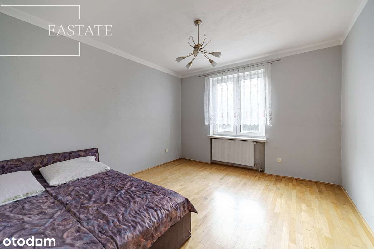 Dom z dużym potencjałem, kominkiem i piwnicą - Pełny obrazek: 4/17