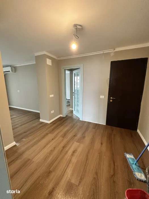 Apartament 4 camere complet renovat - piata Rahova