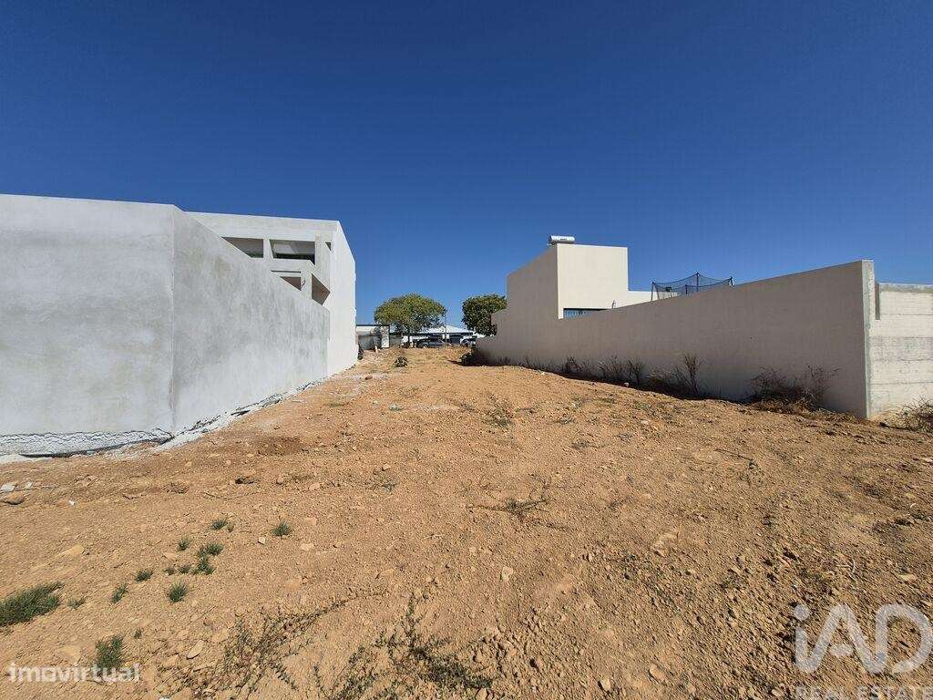 Terreno em Conceição e Estoi de 459,00 m2 - Grande imagem: 2/5