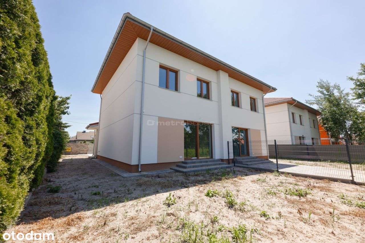 Własny dom w Tłuszczu, idealny do pracy z domu - Pełny obrazek: 4/15