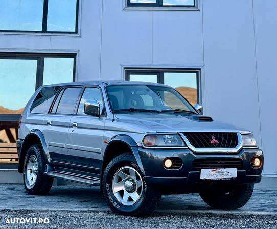 Mitsubishi Pajero Sport 2.5 TD Intense Piele + - 1