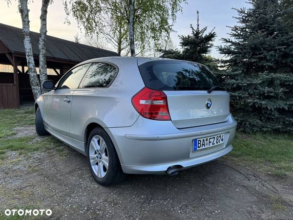 BMW Seria 1 - 2