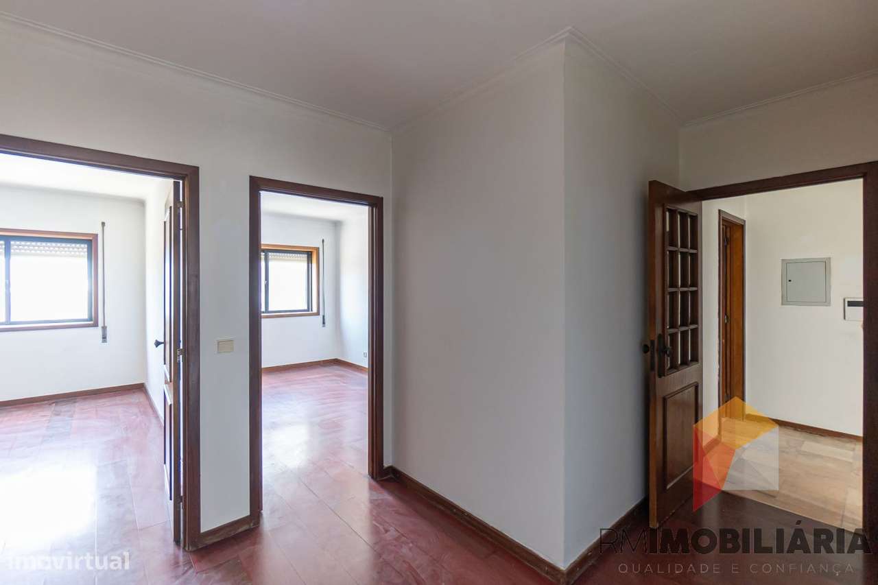Apartamento T3 no centro de Matosinhos-24