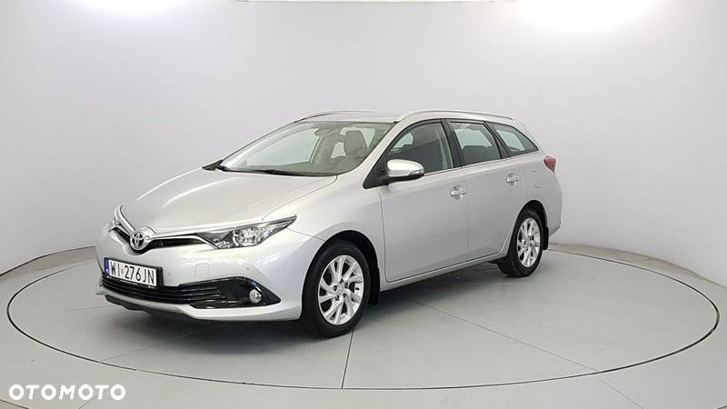 Toyota Auris 1.6 Classic Plus - 3