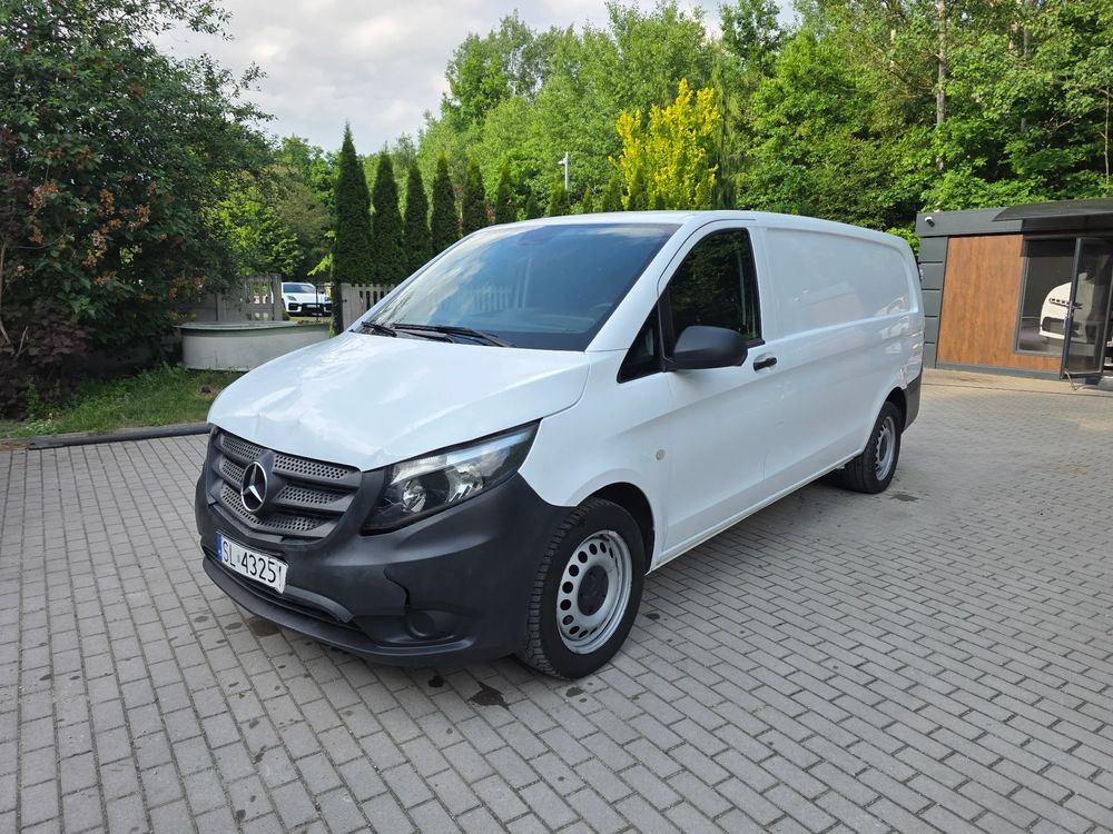 Mercedes-Benz Vito 2023