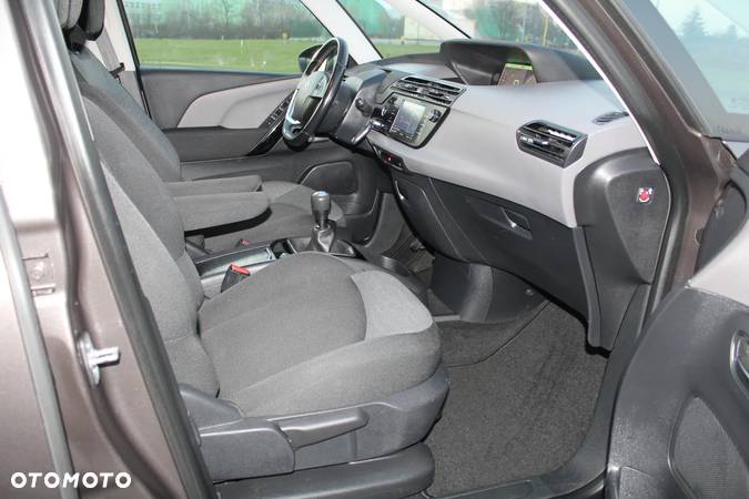 Citroën C4 Picasso 1.2 PureTech Shine S&S - 24