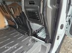 Ford Transit connect - 17