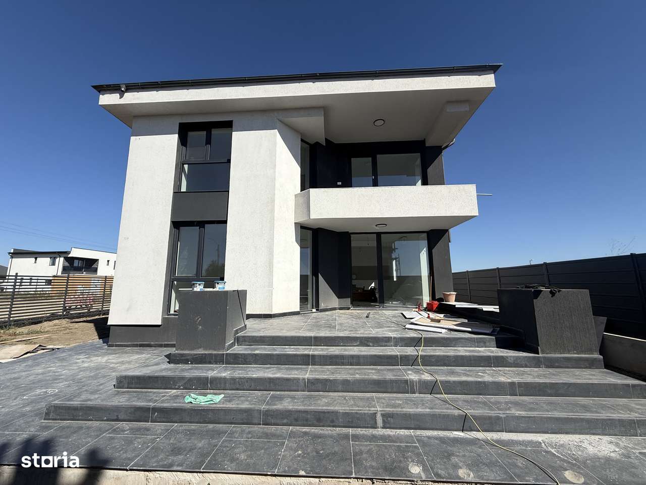 LUX | CASA | VILA INDIVIDUALA | CURTE | PROPRIETAR | TUNARI-9