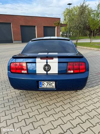 Ford Mustang 4.0 V6 - 16