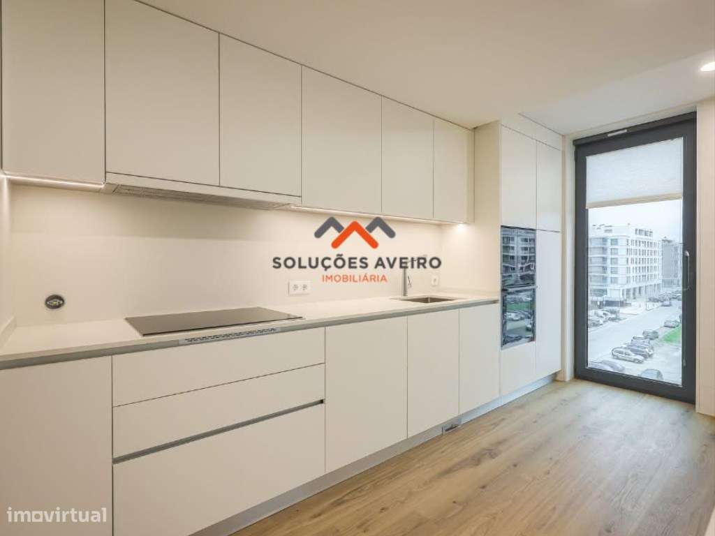 Apartamento T3 Cais da Fonte Nova - Centro de Aveiro - Grande imagem: 2/13