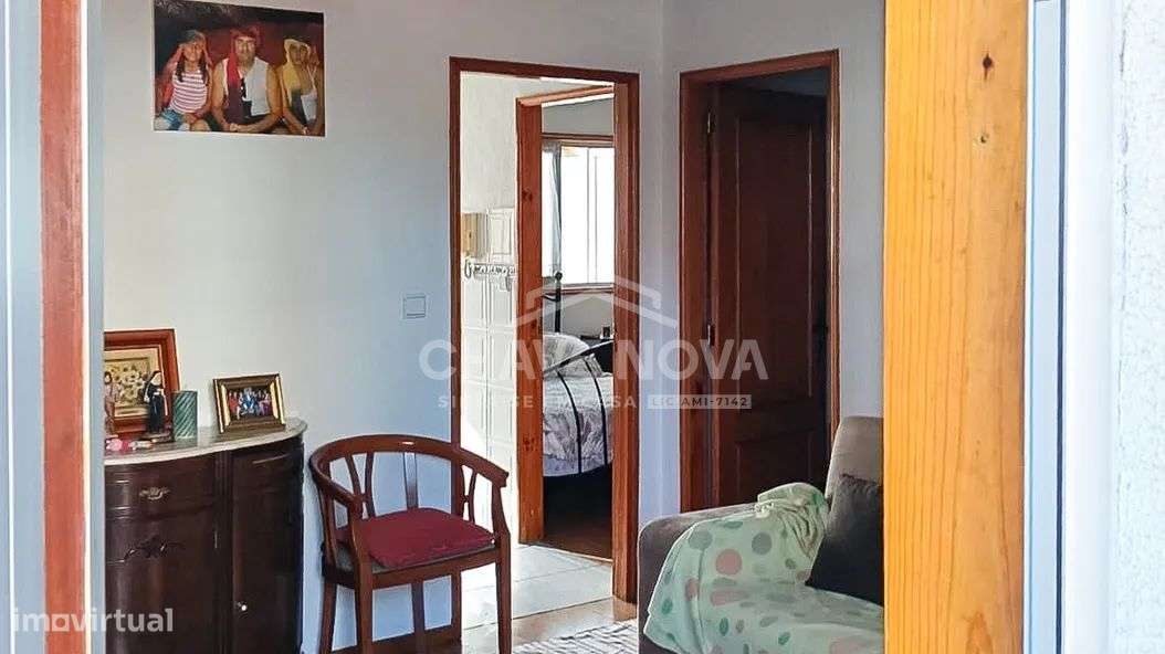 Moradia T2 em Pedroso - Grande imagem: 4/25