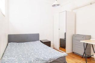 543959 - Quarto com cama de solteiro em apartamento com 4 quartos