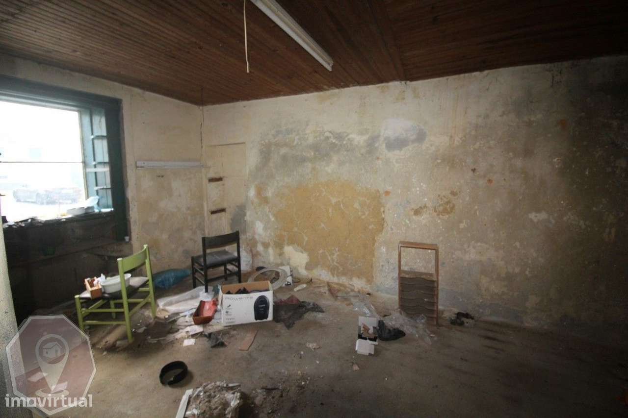 Moradia T3  com quintal - Valongo do Vouga-19