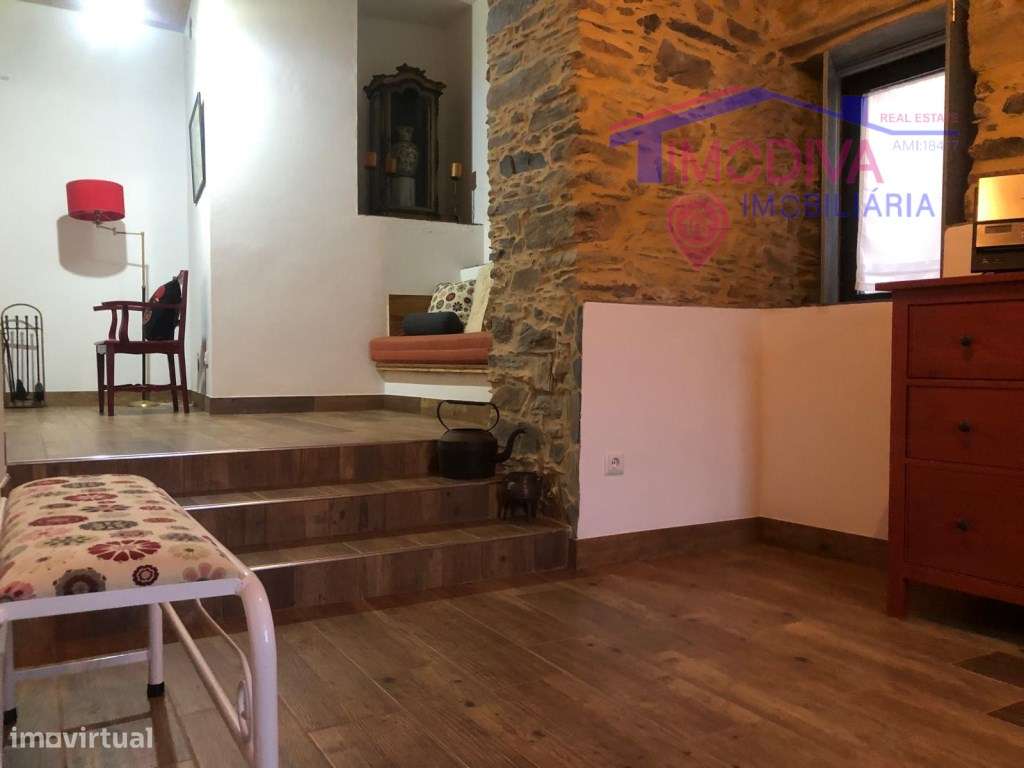 Casa de Xisto T2 com licença AL, em Castanheira de Pera-26