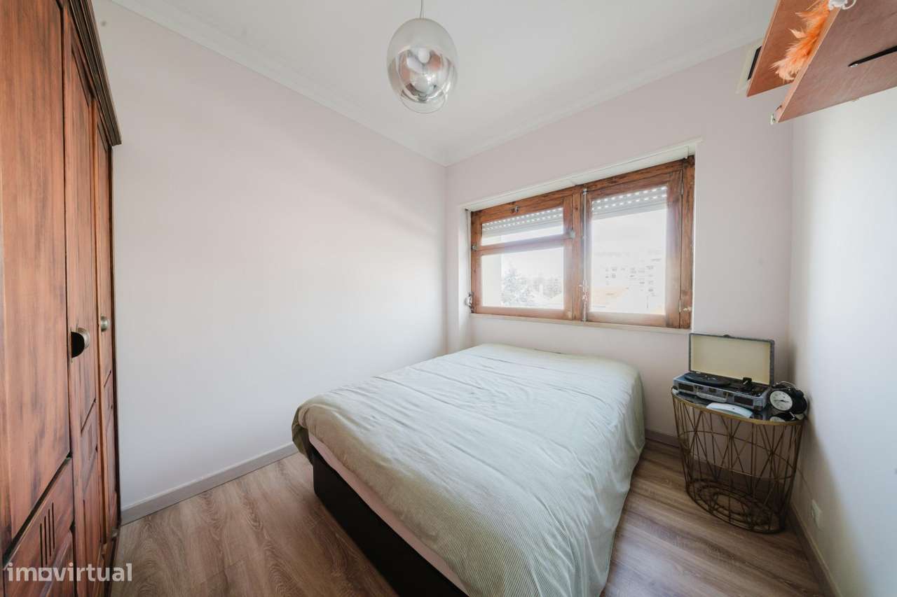 Apartamento T2 com Jardim de Inverno e Open Space | Setúbal-14