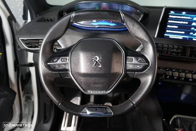 Peugeot 3008 1.2 PureTech GT Line - 24