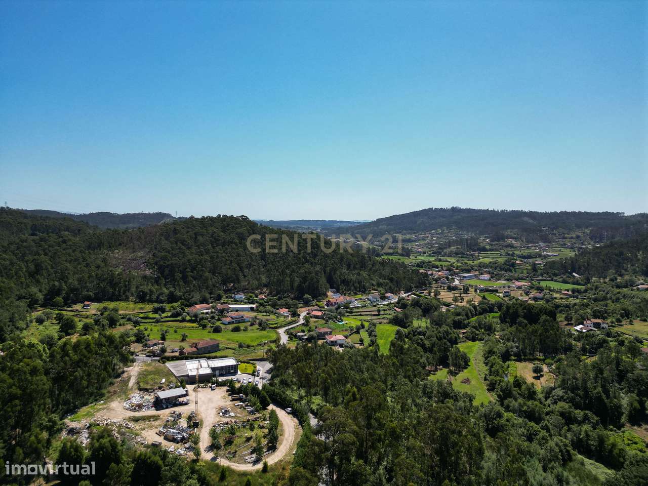 Terreno em Cossourado, Barcelos - 1301m² com Vista para o Rio - Grande imagem: 5/12