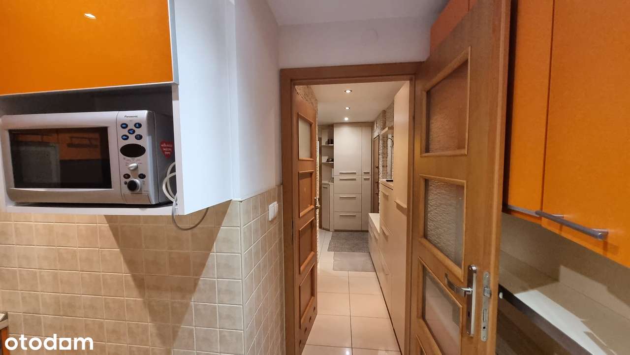 Atrakcyjne mieszkanie na 1 piętrze Os. Jana-11