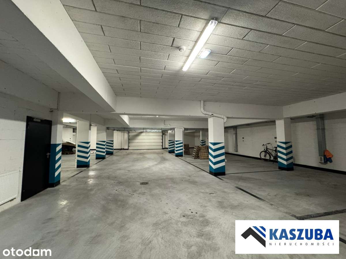 2pok wysoki standard miejsce w hali + komórka-16