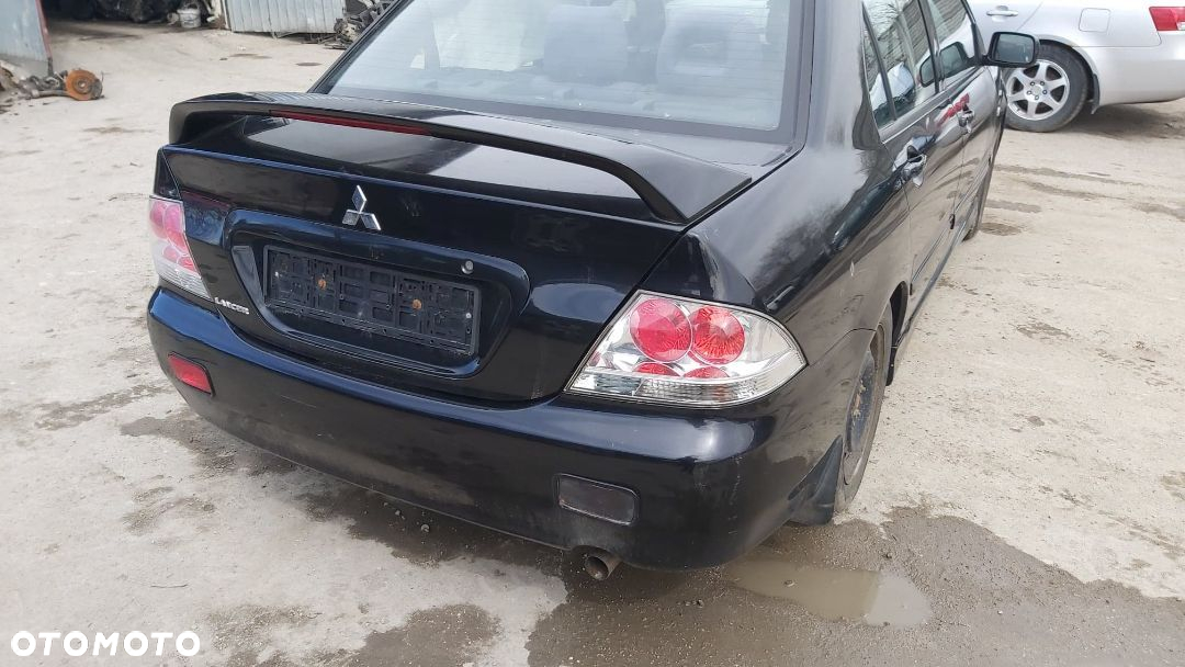 Mitsubishi lancer VII 2,0 wentylator chłodnicy - 4