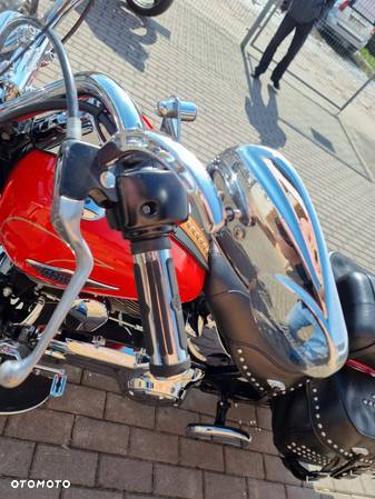 Harley-Davidson Softail Heritage Classic - 19