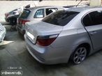 BMW E60 2004 530 - 5