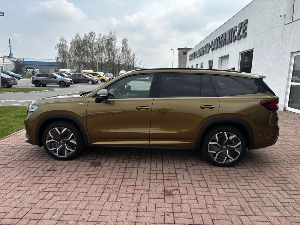 SKODA KODIAQ Kodiaq Sportline 2,0 TDI 193 KM 7-biegowa DSG 4x4