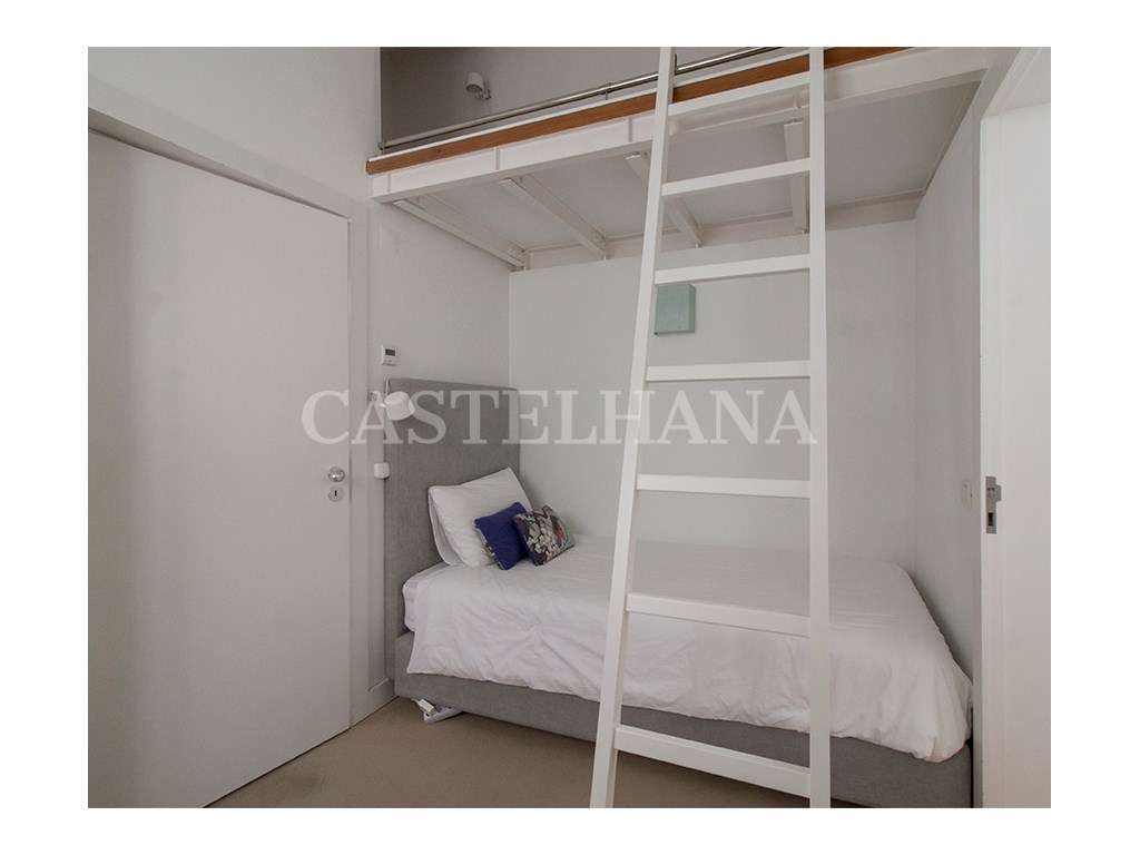 Moradia T3 entre o Principe Real e a Avenida da Liberdade com estac...-16