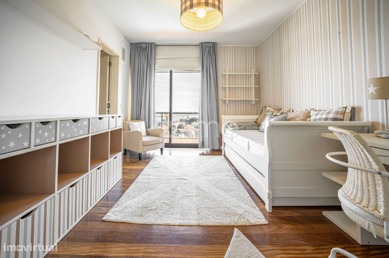 Exclusiva Moradia de Luxo T5+1 com Vista Mar | Lote de 960 m²-27