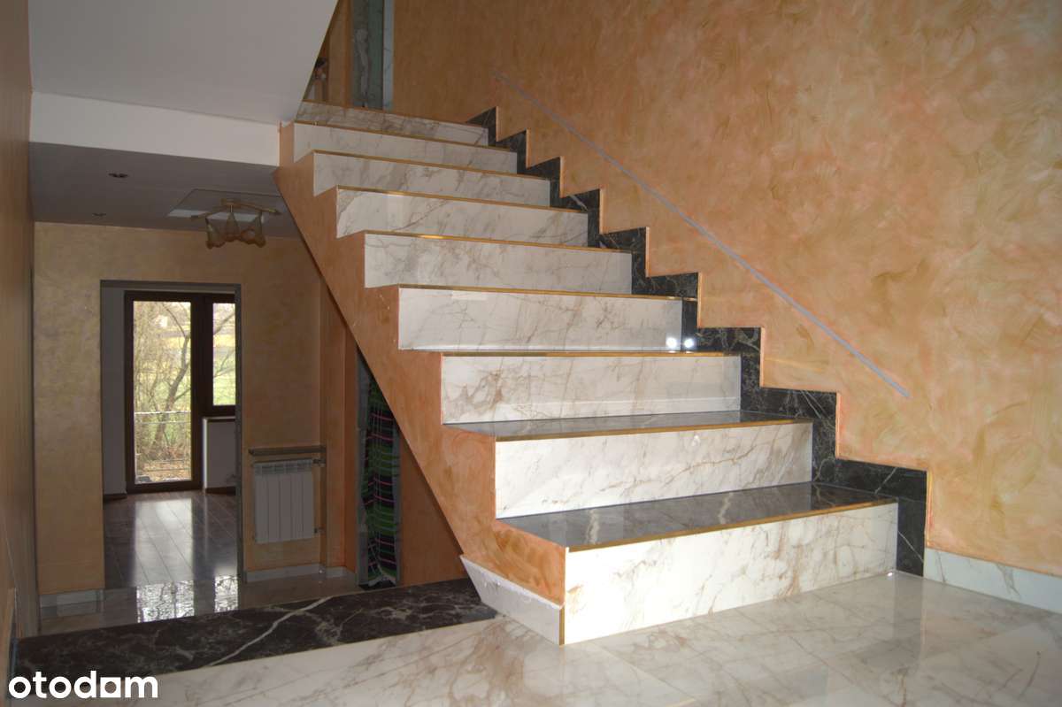 Dom do wykończenia, z dużym budynkiem gospodarczym i sadem - Pełny obrazek: 5/8