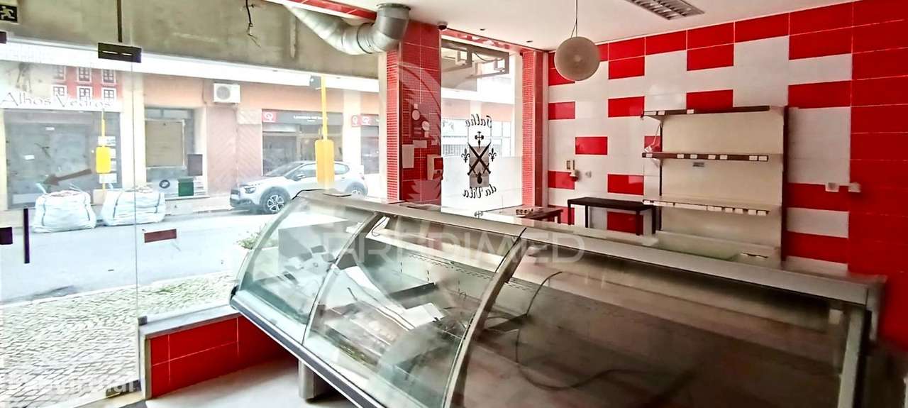 Loja para Arrendamento em Alhos Vedros - Grande imagem: 4/15