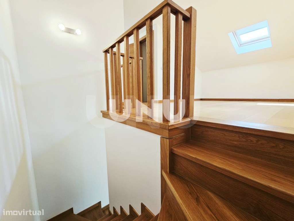Apartamento T1+1 Duplex - No Centro da Cidade de Viseu-17