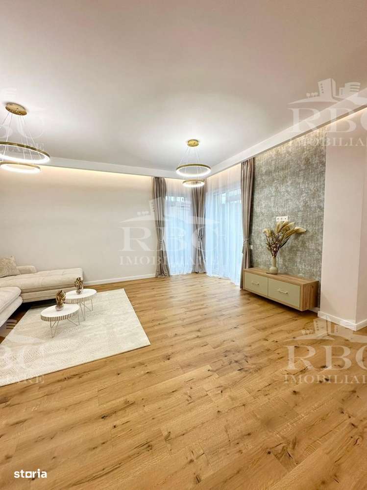 Apartament tip penthouse cu 3 camere in Floresti - Imagine principală: 4/12